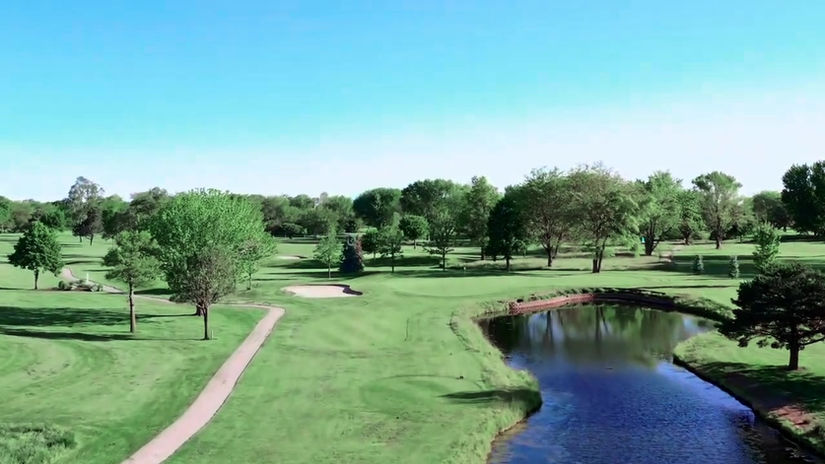 HOLE 14 - PAR 3